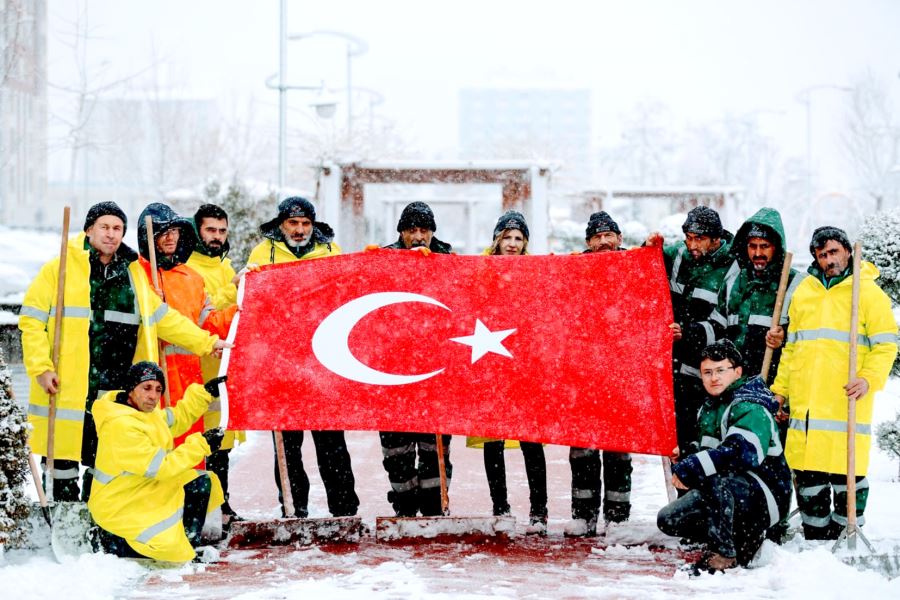 Kocasinan Belediyesi Çalışanlarından Yunan Vekil Lagos