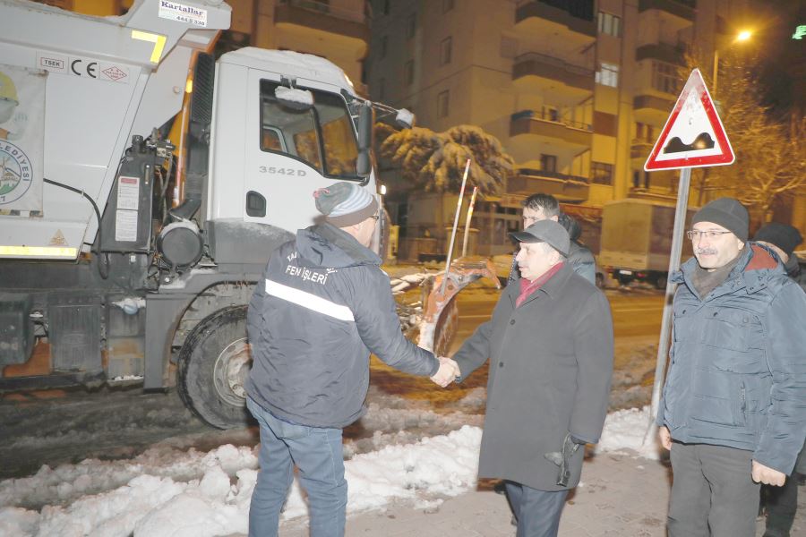  687 kilometre yolda 24 saat kar nöbeti