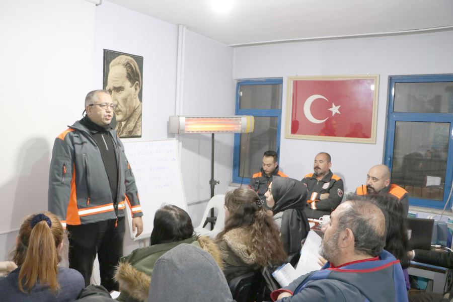 AFAD gönüllülerine 