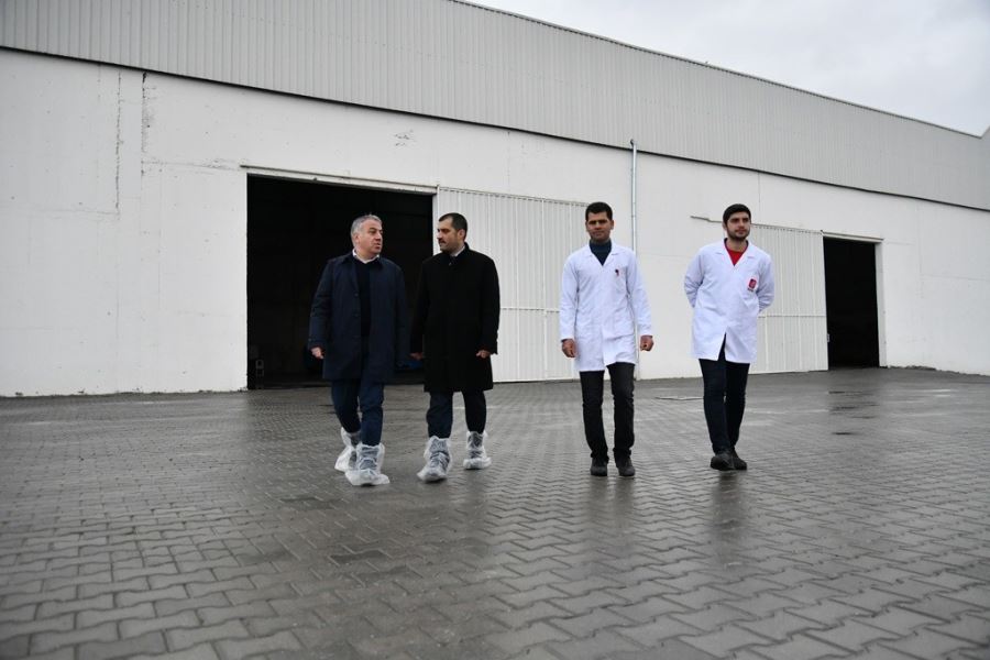 Şahin, tarım ve hayvancılık sektörünün öncü firmalarını ziyaret etti