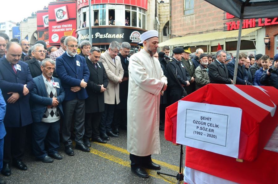 Şehit Özgür Çelik son yolculuğuna uğurlandı