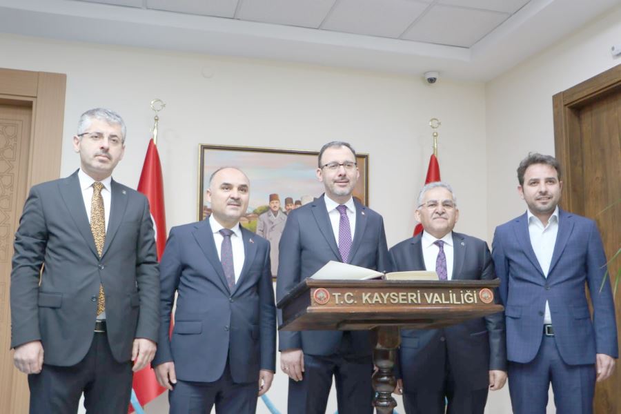 Bakan Kasapoğlu Kayseri Valiliğini ziyaret etti