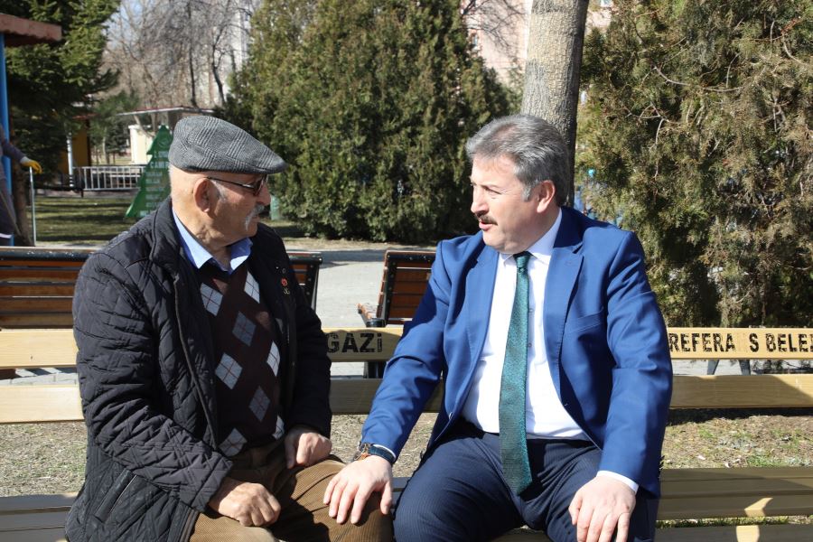  Melikgazi Belediyesi emekli vatandaşları unutmadı