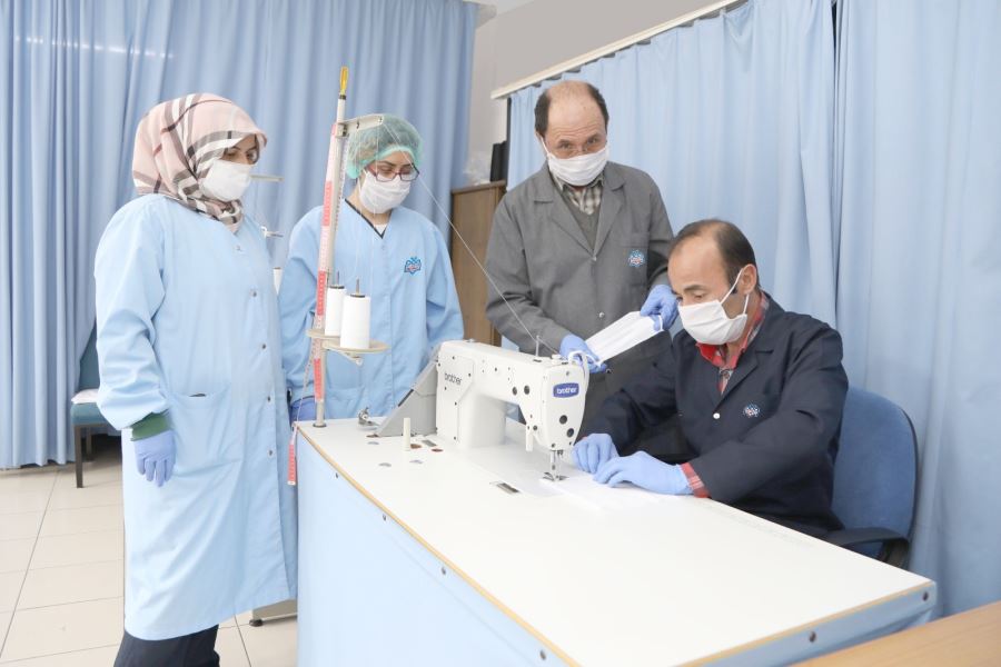 ERÜ Kendi Maskesini Üretmeye Başladı
