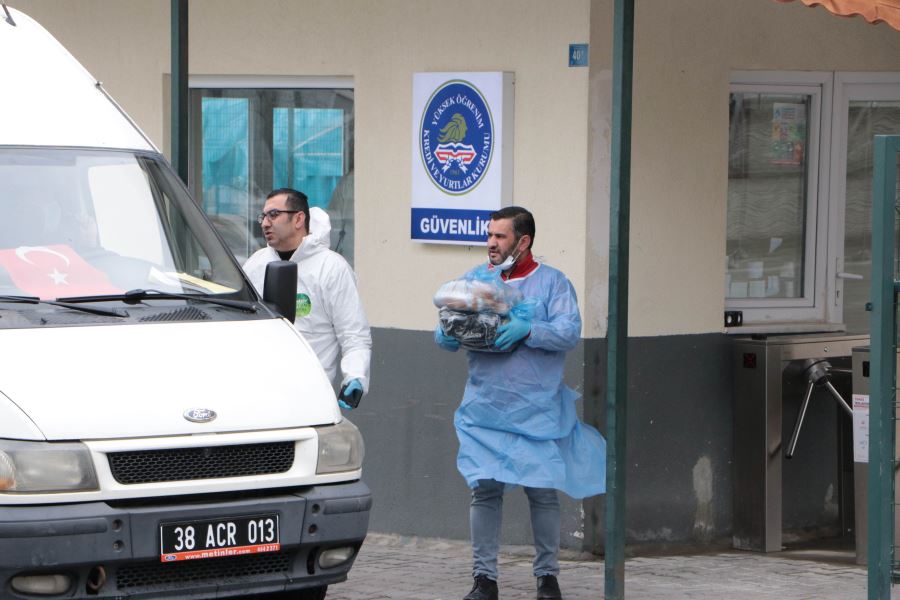 umrecilerin karantina süreleri uzatıldı