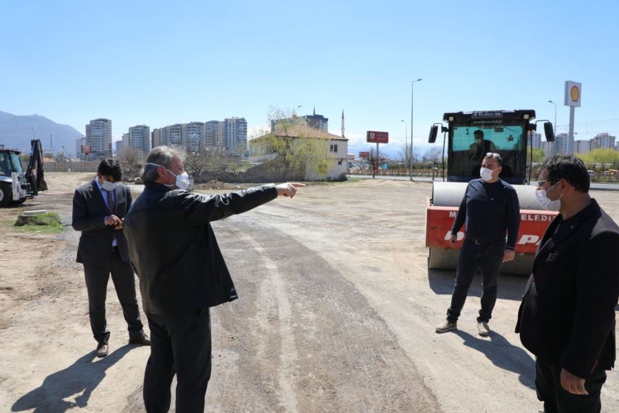 Yıldırım Beyazıt mahallesi temizleniyor