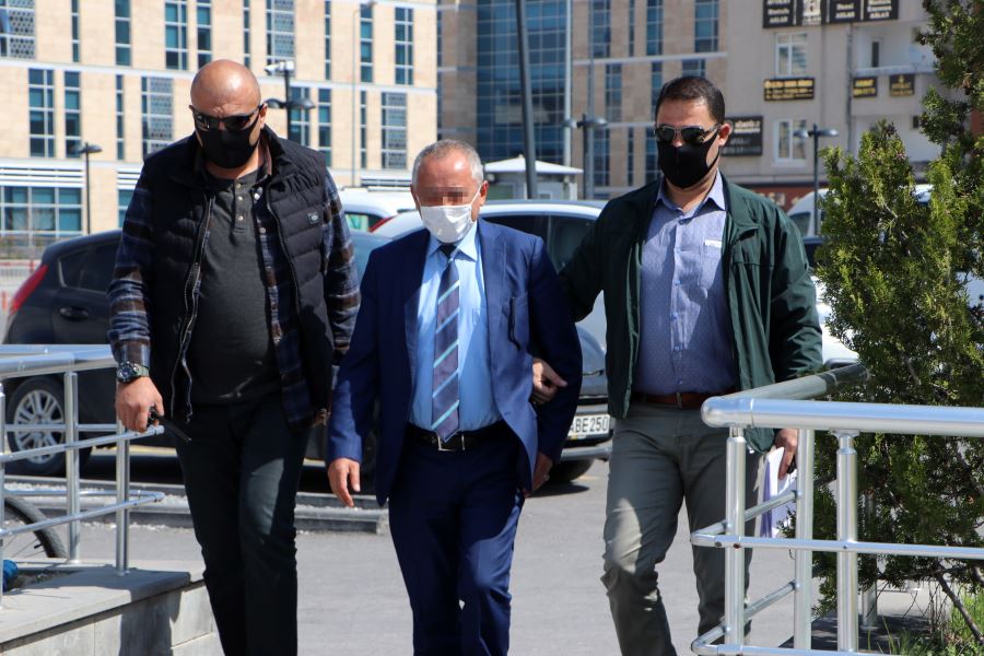  Cumhurbaşkanına hakaretten gözaltına alındı