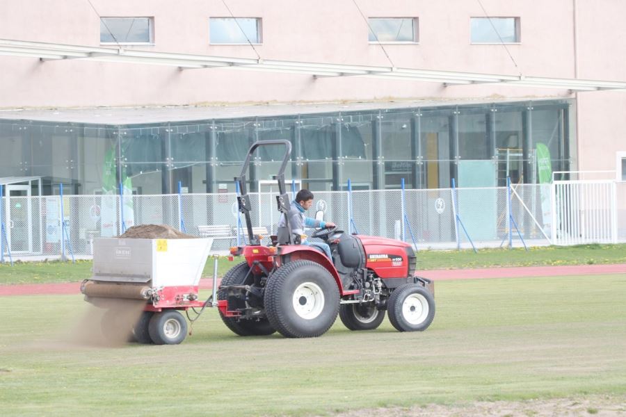 Gençlik ve Spor İl Müdürlüğü yenileme çalışmaları yapıyor