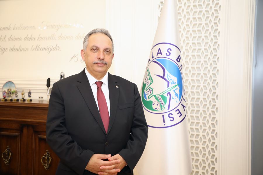 Talaslı hemşehrilerimin ve tüm İslam aleminin Ramazan ayını tebrik ediyorum