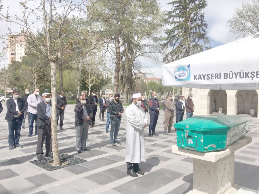 Gazeteci Yazar Mustafa Aydoğan hayatını kaybetti