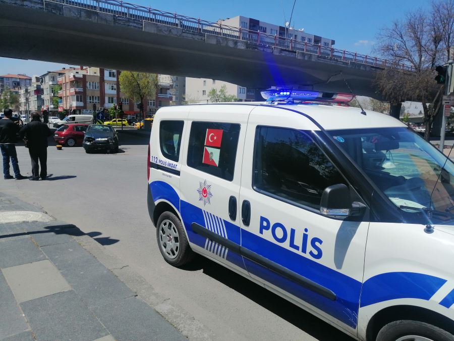  Perte çıkan araçtan hafif yaralı kurtuldu