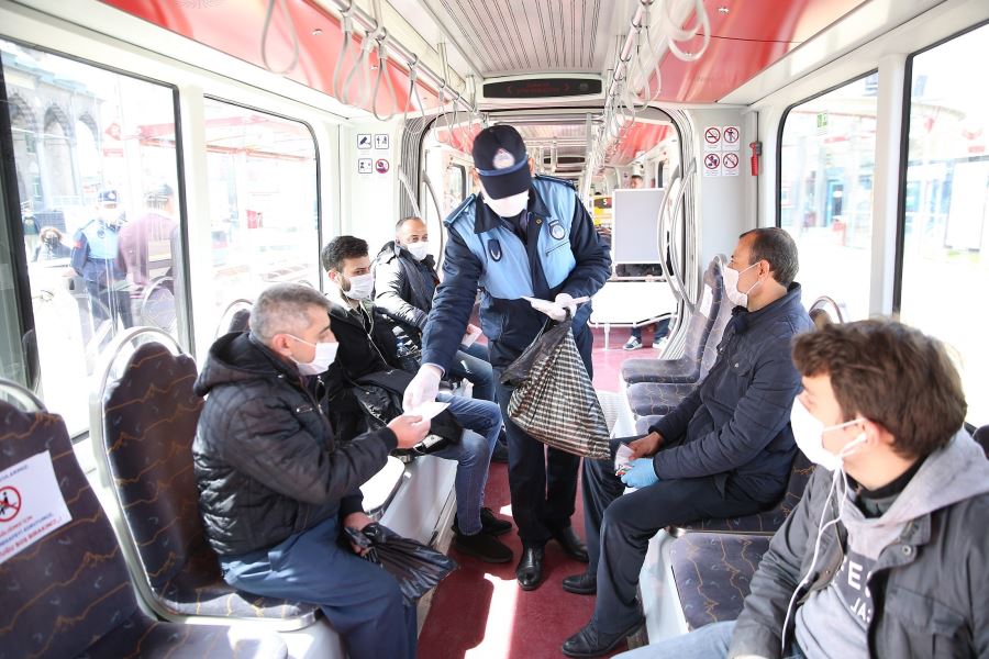 Maske kullan, evde kal