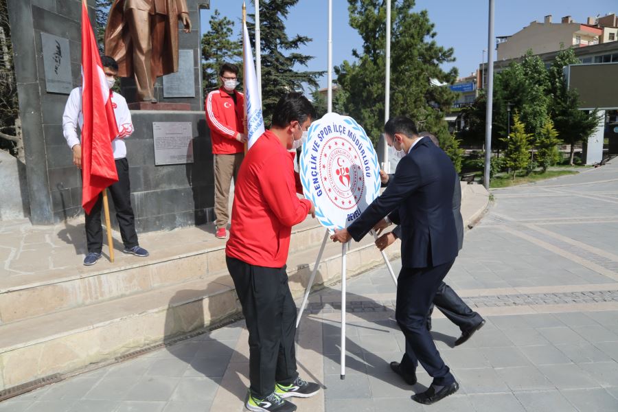 Murat Eskici: “Bu ülke gençlerin omuzlarında muasır seviyelere yükselecek”
