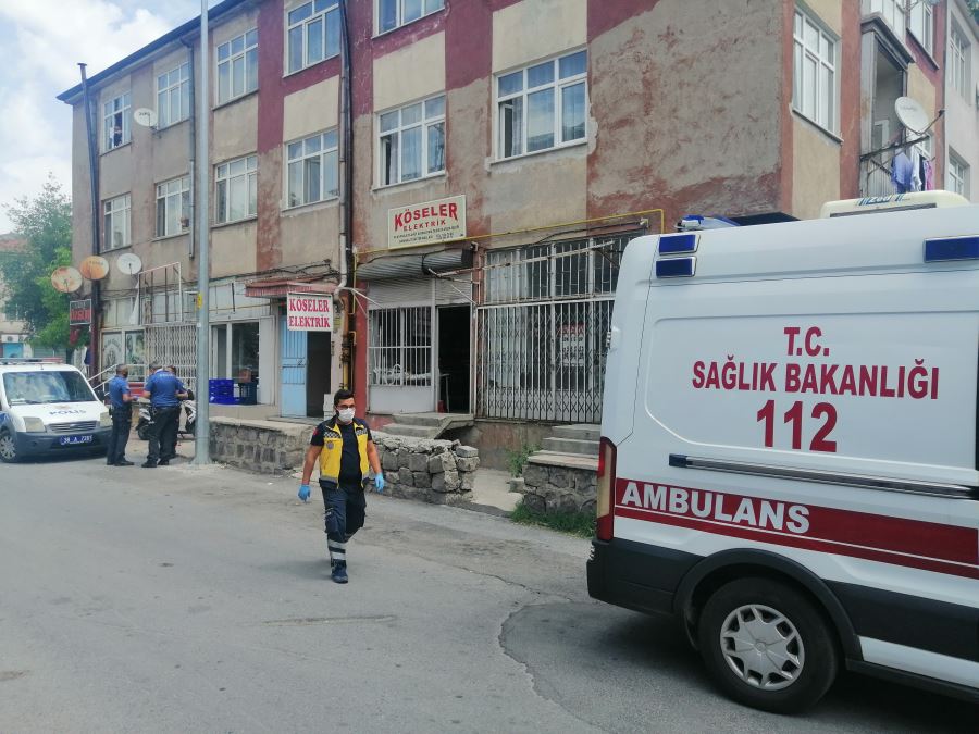 76 yaşındaki şahıs evinde ölü bulundu
