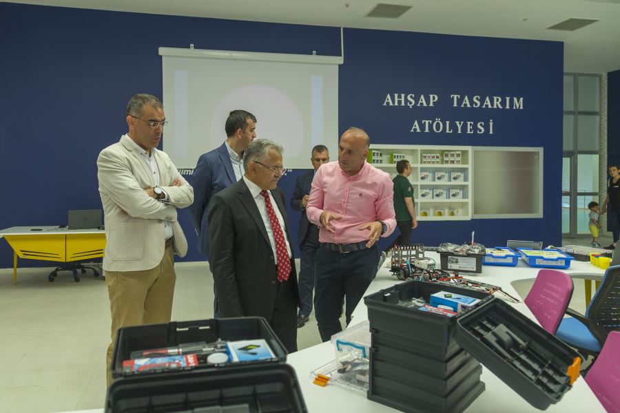  Bilim Merkezi yeniden ziyaretçilerine açılıyor