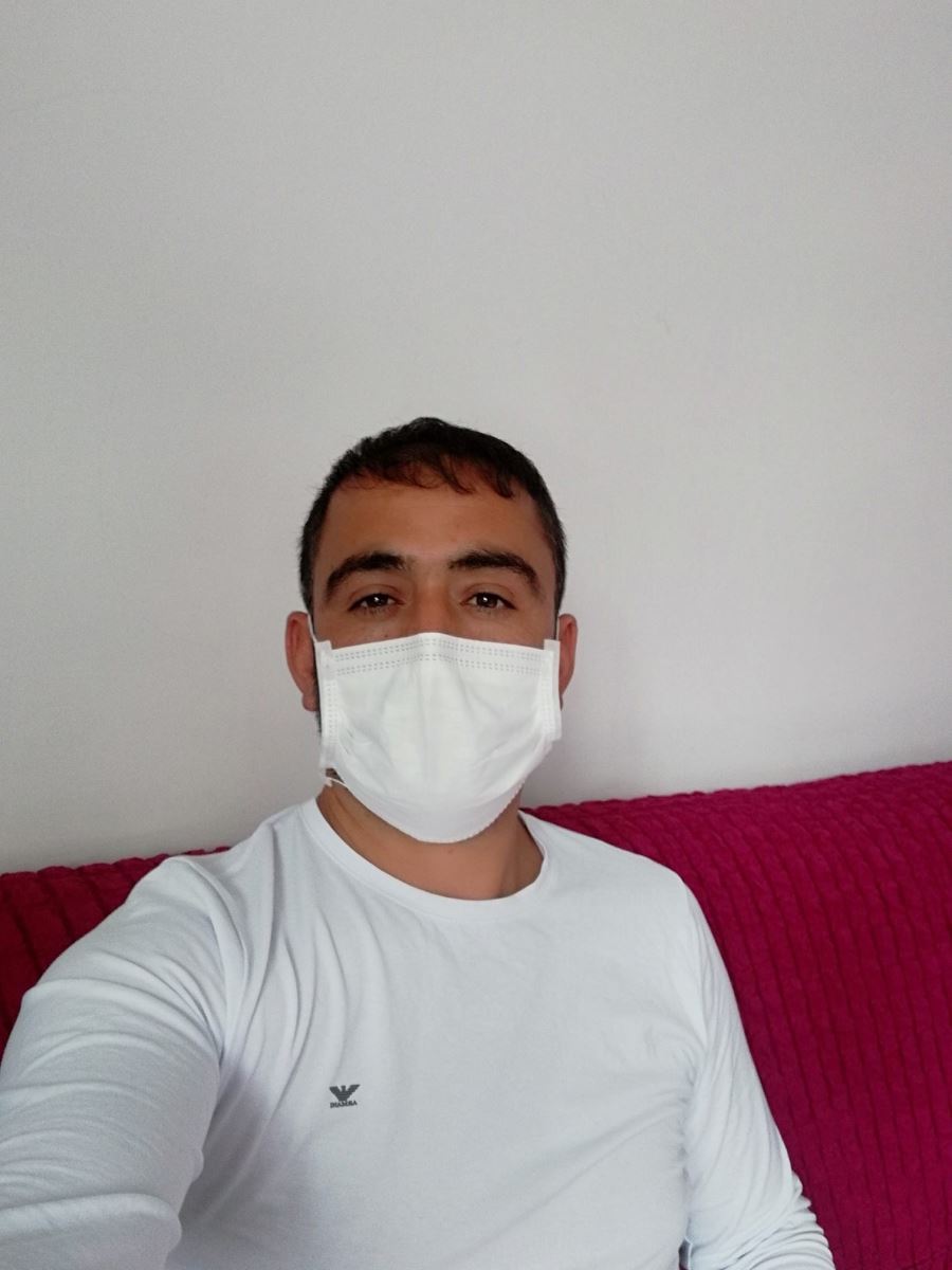 Testi pozitif çıktı sosyal medyadan uyardı