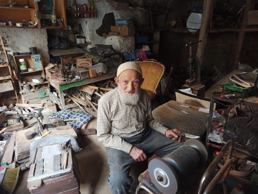  Zanaatın peşinde 60 yıl