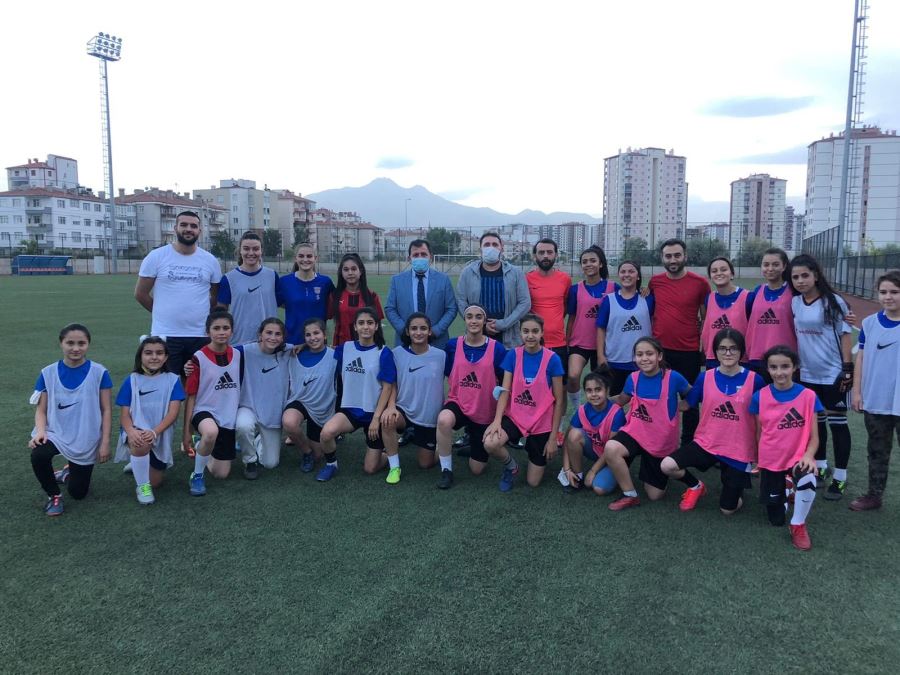 Gençlerbirliği’ne sürpriz ziyaret