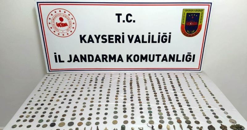 Jandarmadan tarihi eser operasyonu
