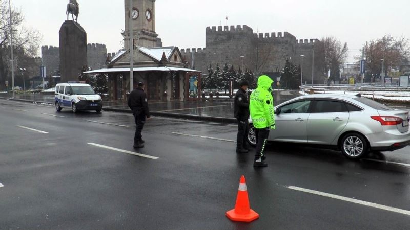Kayseri’de denetimler sürüyor
