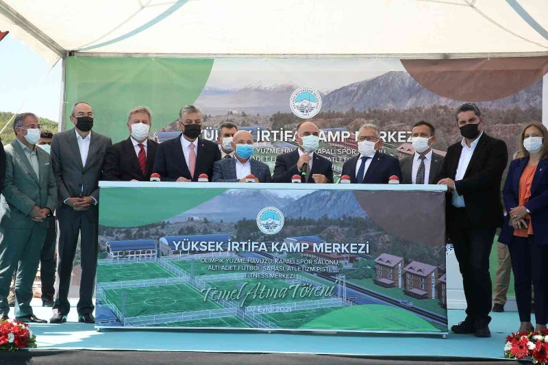 Kayseri Büyükşehir Belediyesi’nden 1 ayda 8 temel atma 4 açılış
