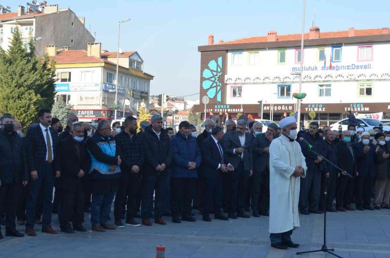 Develi’de Sezai Karakoç için gıyabi cenaze namazı kılındı

