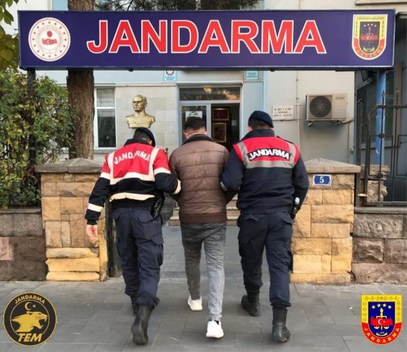 Jandarmadan DEAŞ operasyonu: 2 gözaltı
