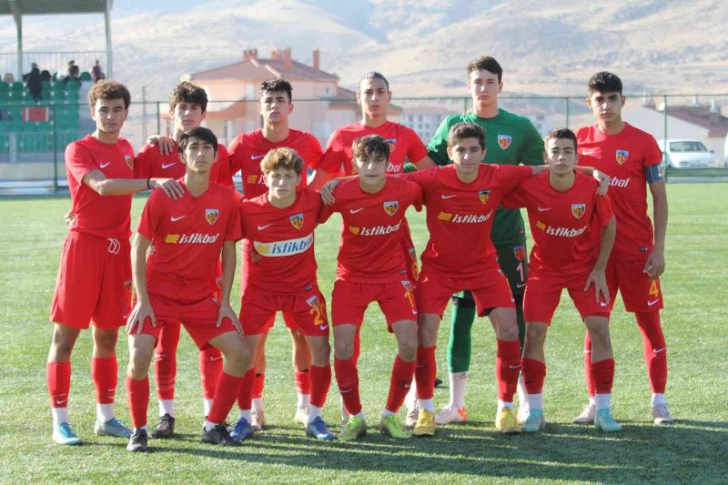 Kayserispor U17 evinde farklı kazandı
