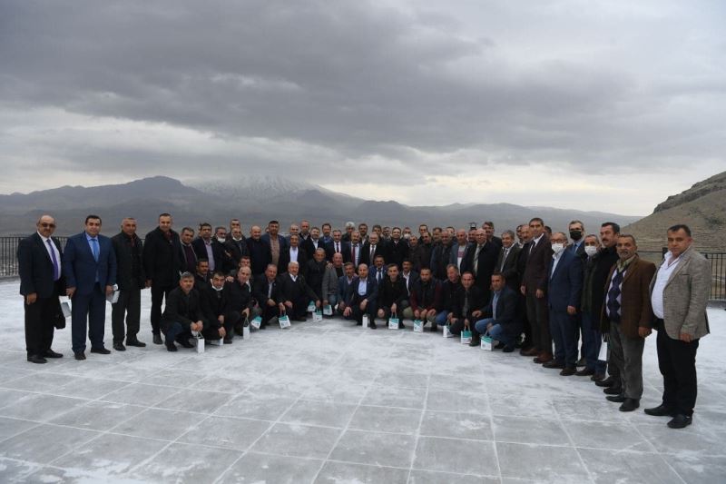Büyükkılıç, Develi’de muhtarlarla buluştu
