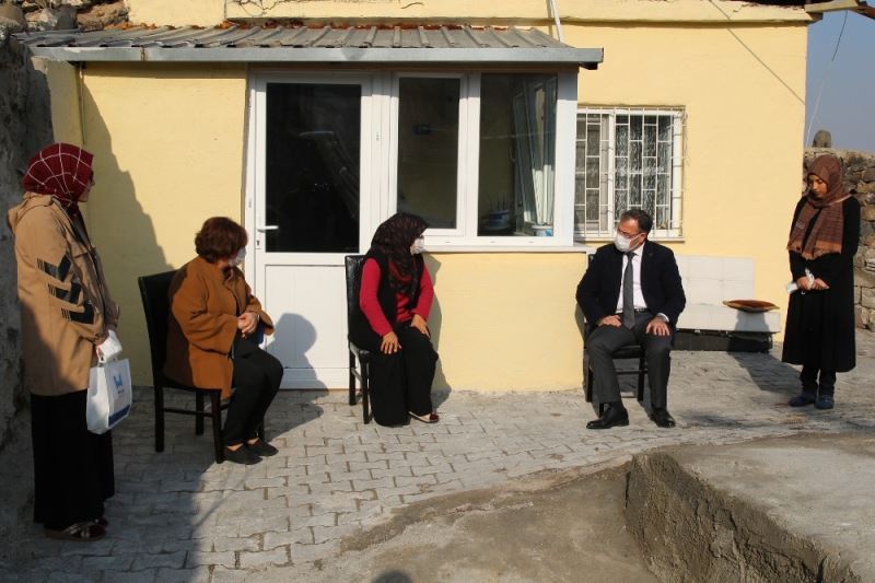 Başkan Özdoğan, mahalle halkıyla buluştu
