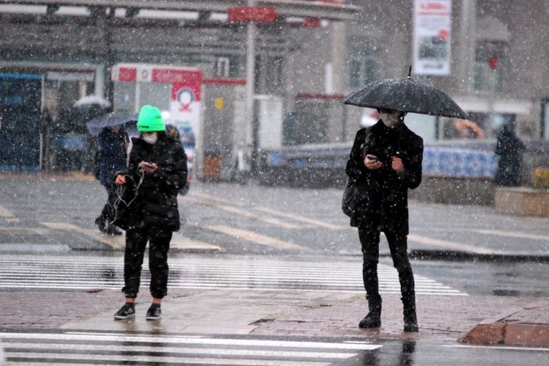Kayseri’de Mart ayında kar yağışı etkili oldu
