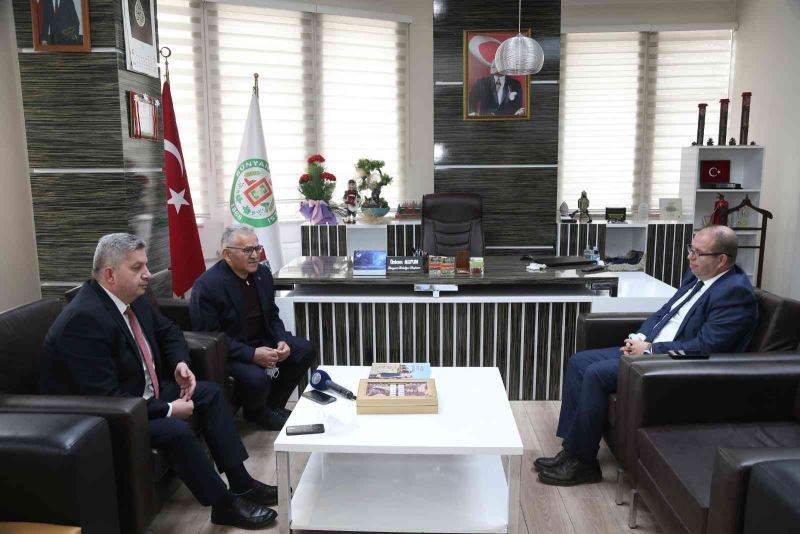 Başkan Büyükkılıç, Bünyan’da incelemelerde bulundu
