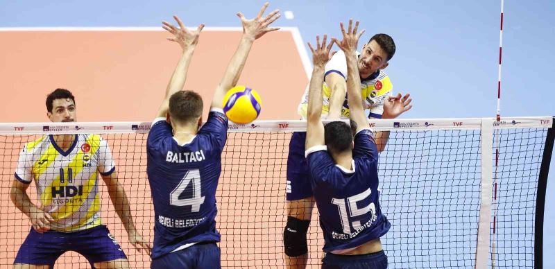 Efeler Ligi 3. hafta: Fenerbahçe: 3- Develi Belediyespor: 2
