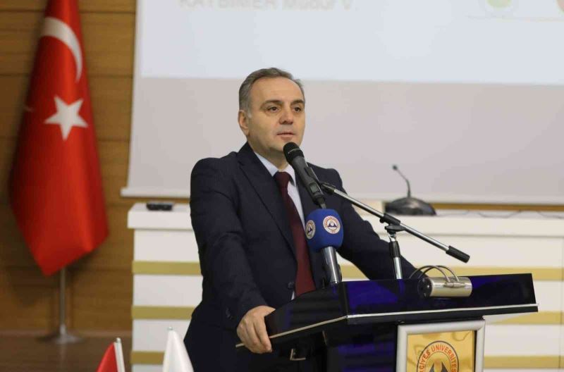 ERÜ’de ORA-KAF’23’ün Paydaş Üniversite Rektörleri Bilgilendirme Toplantısı gerçekleştirildi
