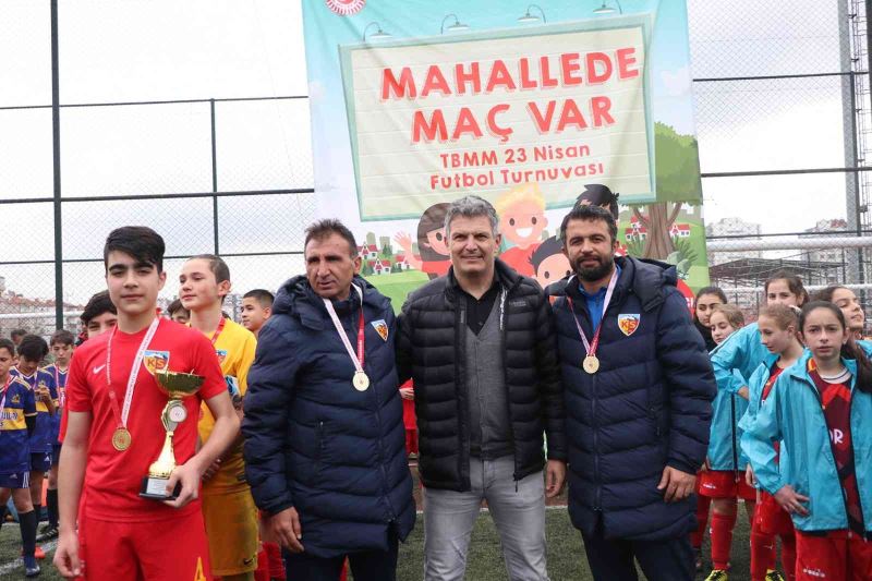 ’Mahallede Maç Var’ etkinliğinde şampiyonlar belli oldu
