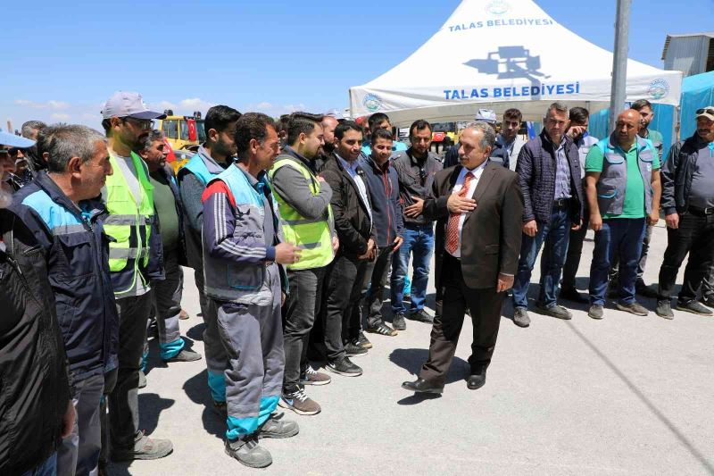 Talas’ta asfalt sezonu açıldı
