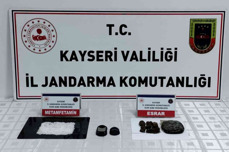 Jandarmadan uyuşturucu operasyonu

