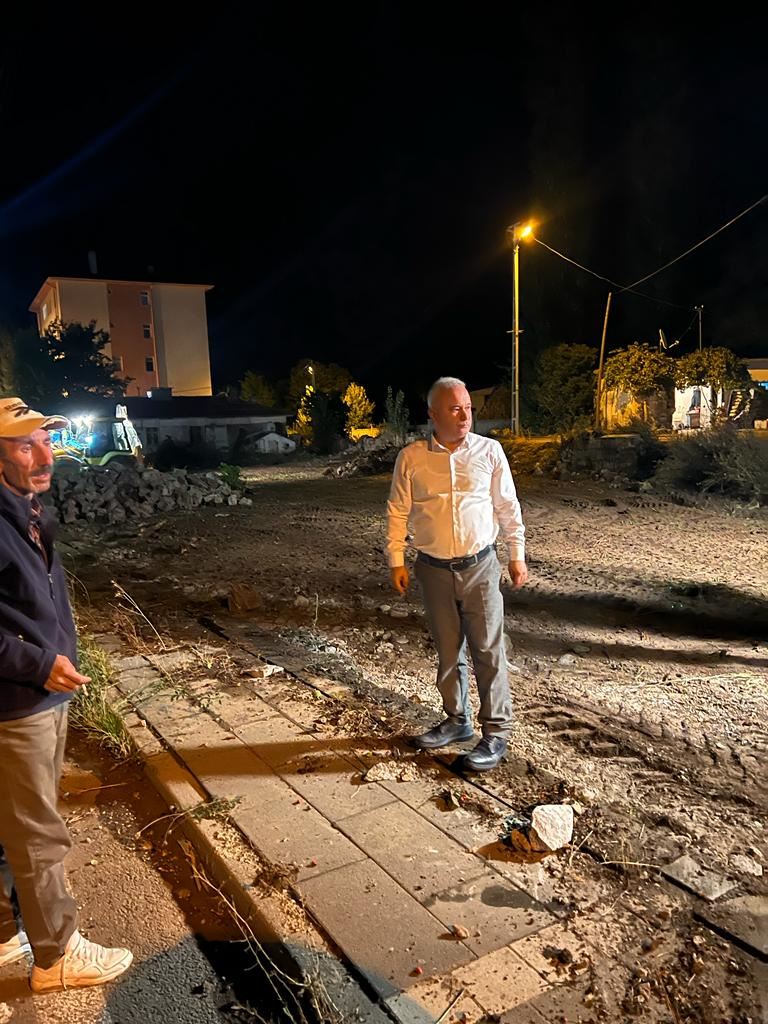 HİZMETLERİMİZ MESAİLERE SIĞMIYOR