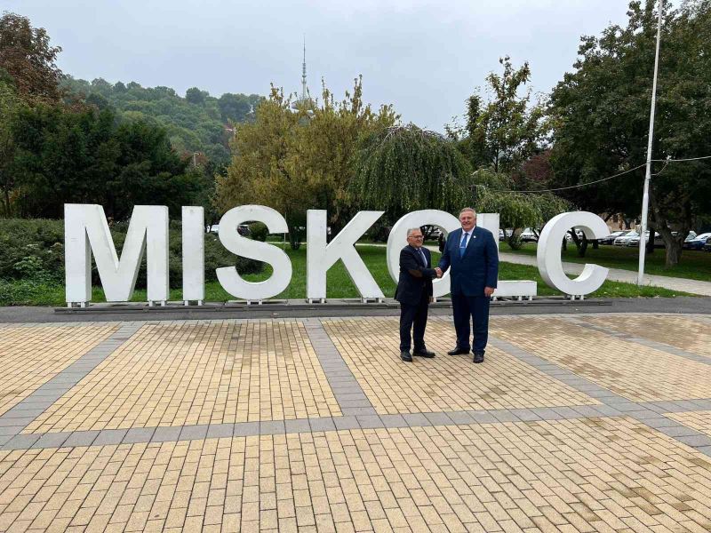 Başkan Büyükkılıç’tan kardeş şehir Miskolc’a ziyaret
