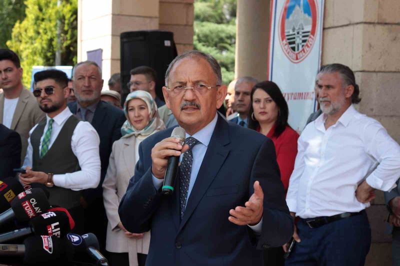  Bakan Özhaseki: 