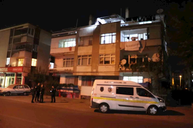 Saksıları düzeltirken canından oldu

