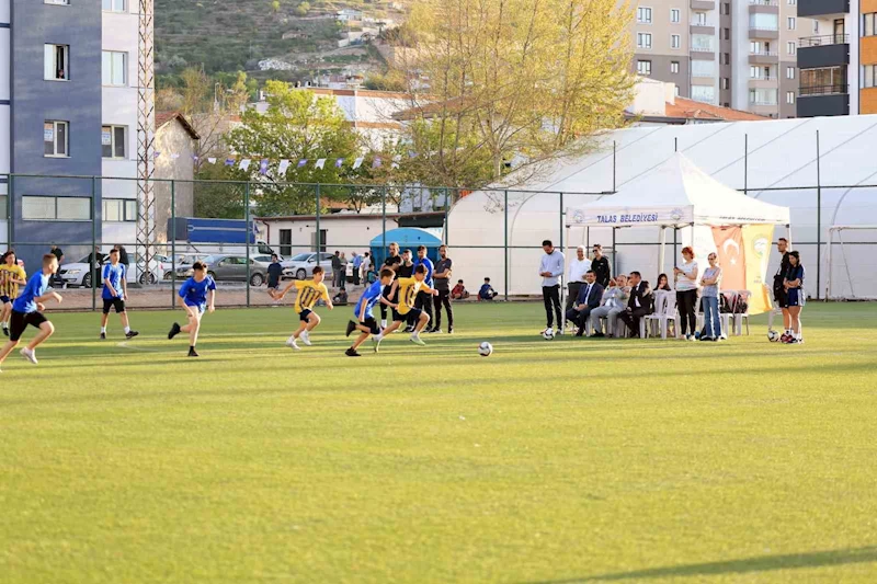 Talas altyapıda uluslararası maç
