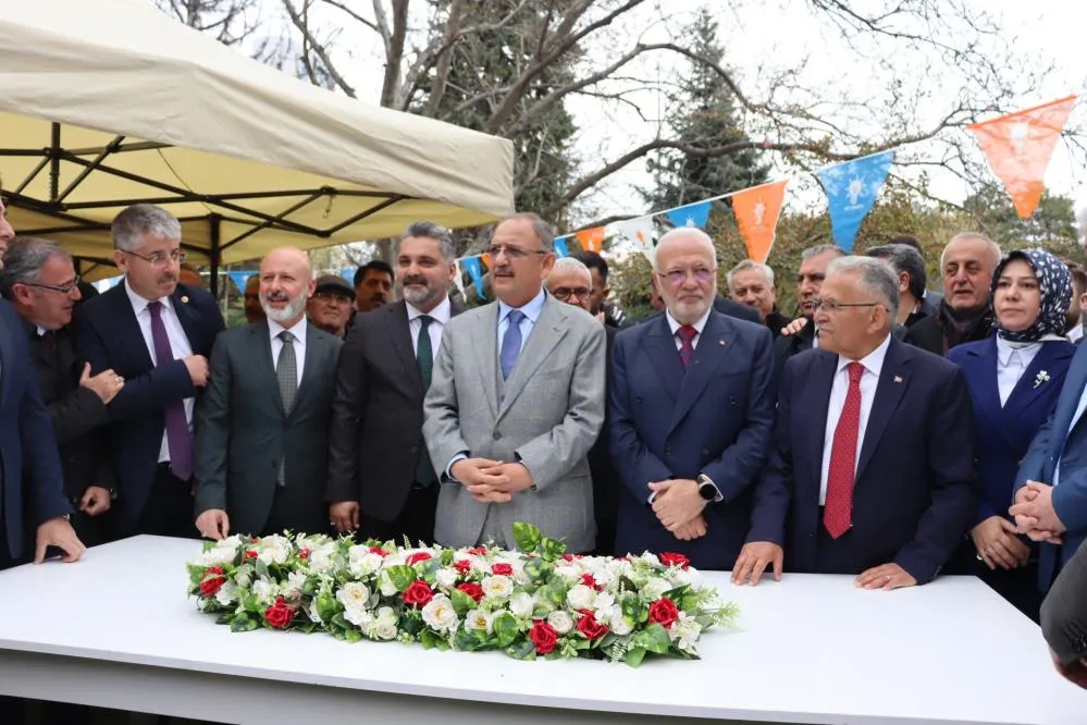 Bakan Özhaseki: 