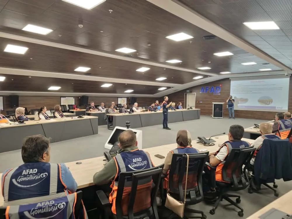 Kayseri’de 100 muhtara afet eğitimi verildi
