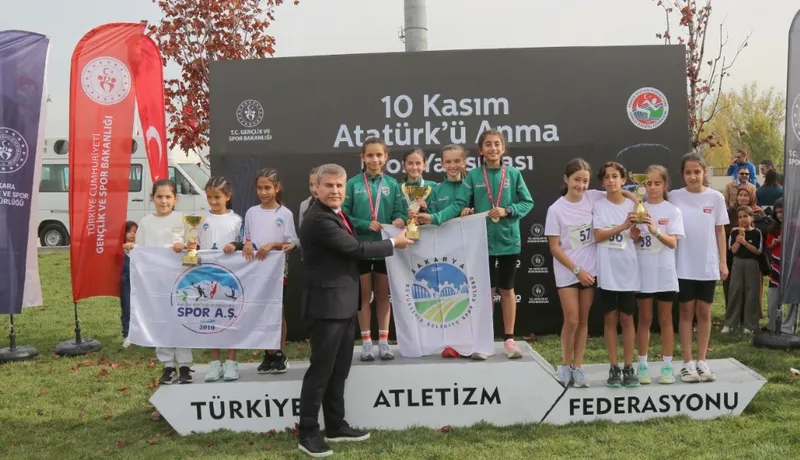 Kayserili atletler, başkentte 4 madalya kazandı
