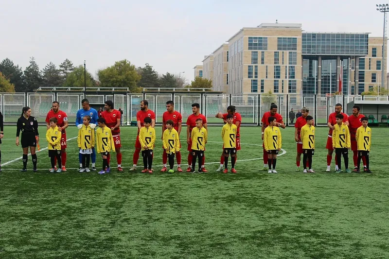 Kocasinan Şimşekspor evinde berabere kaldı
