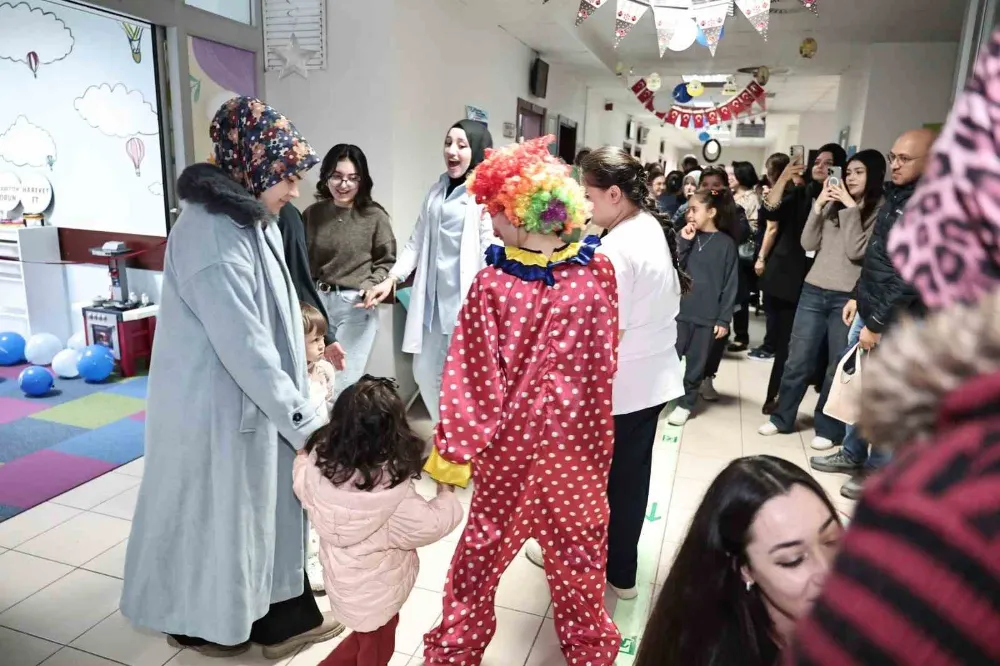 Diyabetli çocuklar için oluşturulan oyun ve terapi odası hizmete girdi