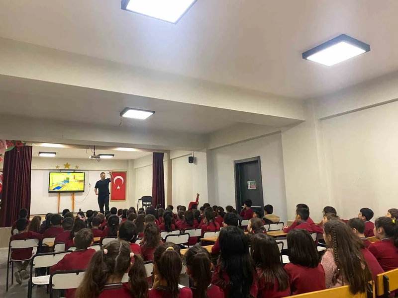 Yetenek taraması bilgilendirmeleri devam ediyor
