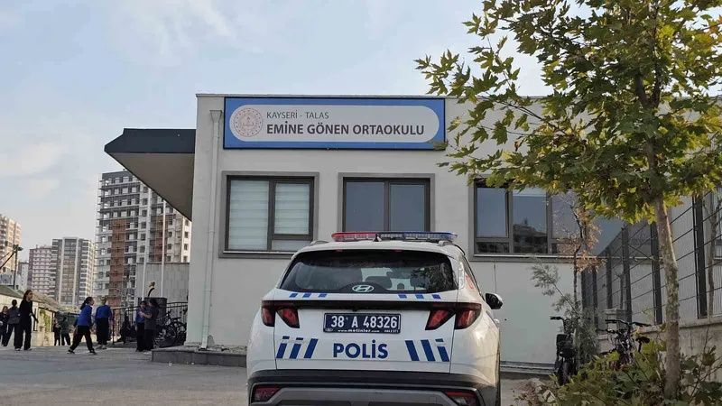 Okuldaki sucuk festivali kabusa döndü
