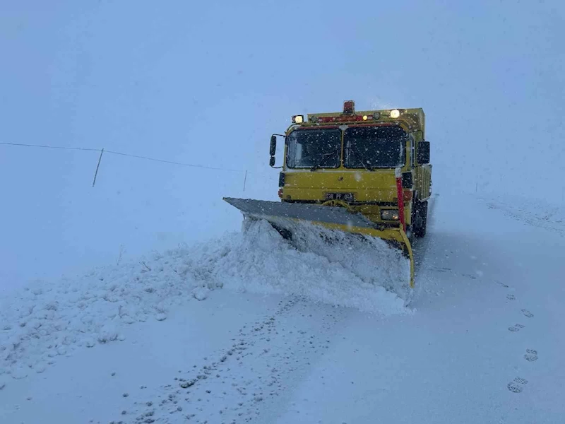 Kayseri’de kapanan 61 yol ulaşıma açıldı
